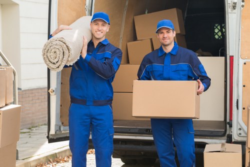 Man with Van service in Earlscourt
